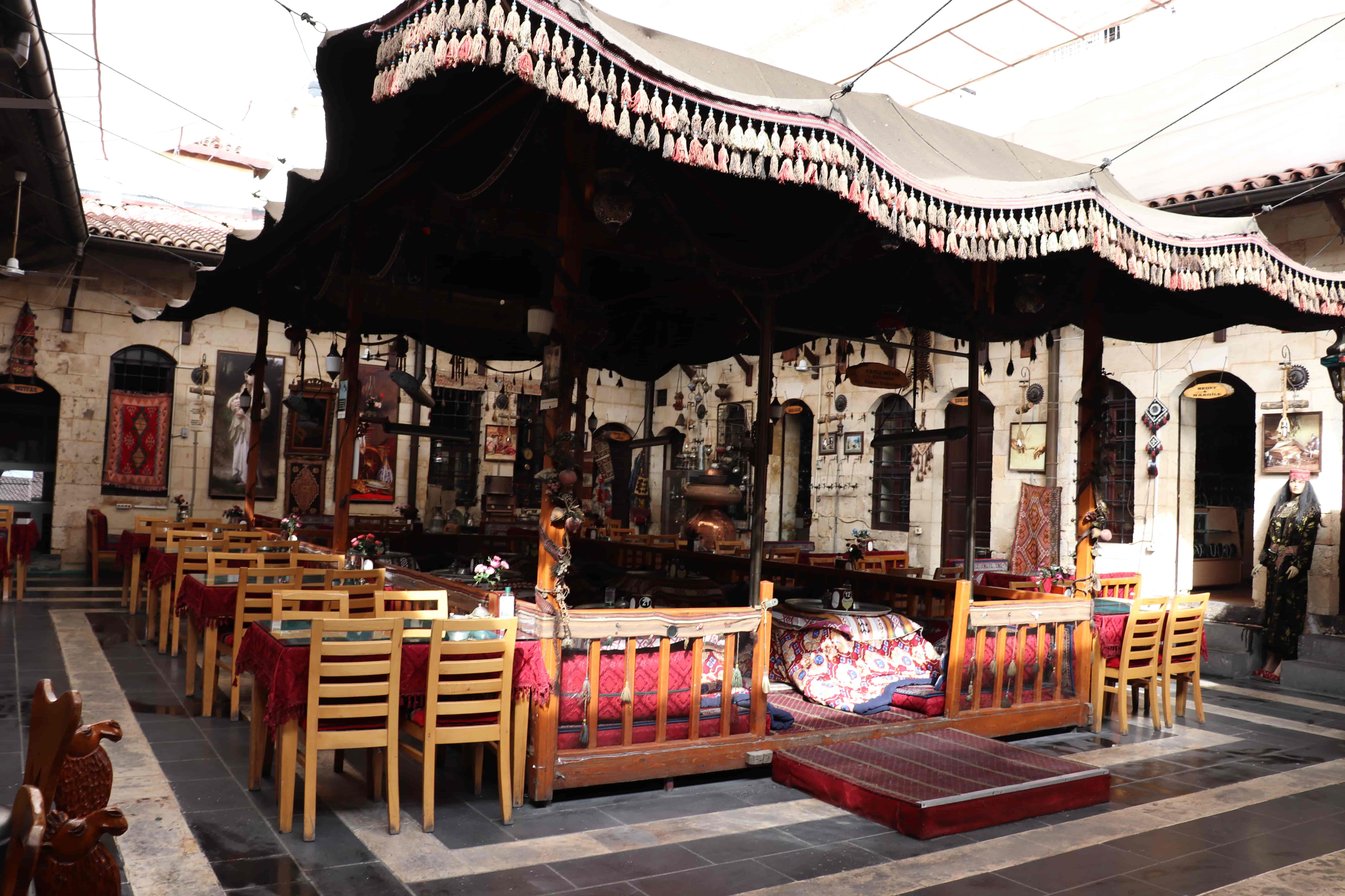 Tütün Hanı