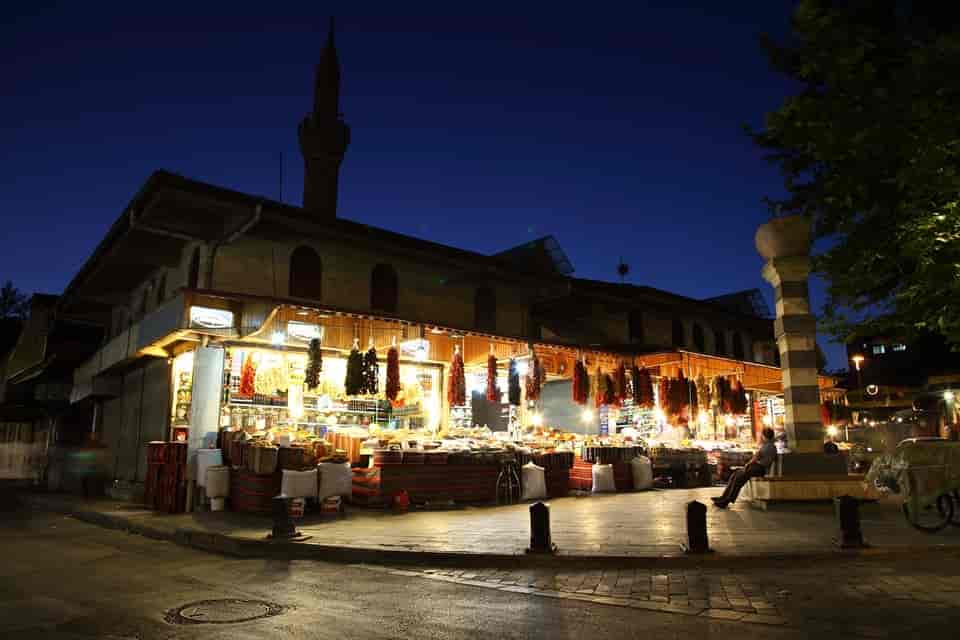 Almacı Pazarı